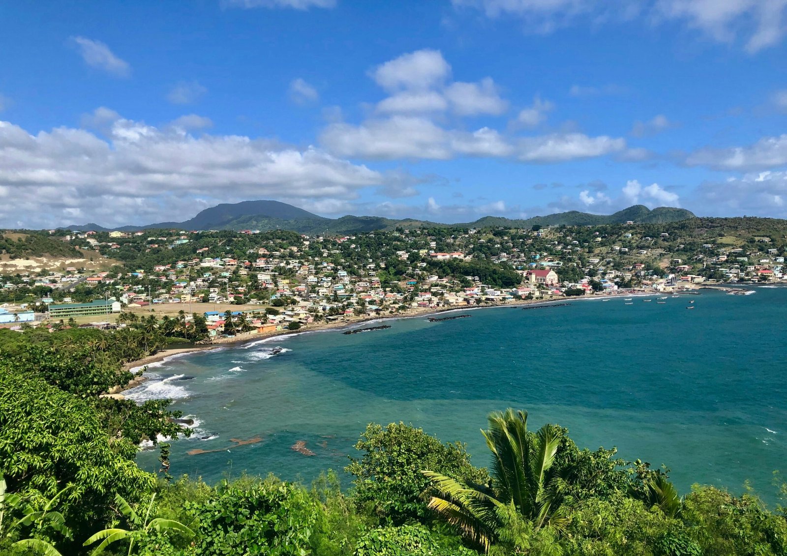 A picture of Dominca as one of the most beloved and easy destinations for Americans to immigrate to